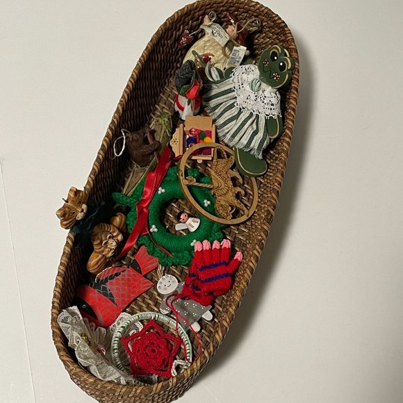 Mixed Lot of 13 Christmas Ornament For Tree Crafts Wreath Making Tier Tray Decor - Picture 3 of 9